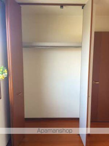 ロイヤル フェルティ A棟の内装写真