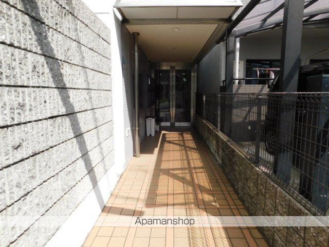 フォレストコート1番館の外観写真