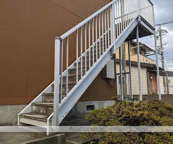 メゾンルミエールの外観写真