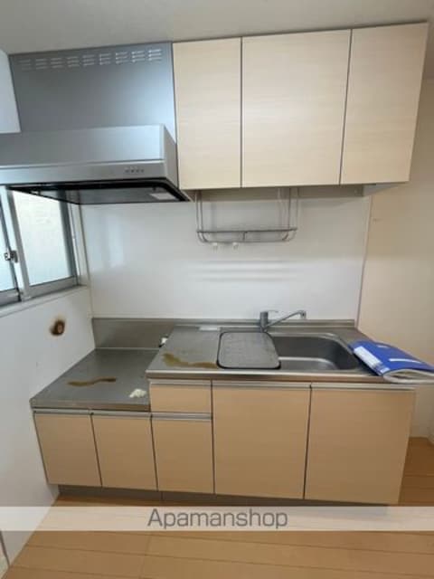 和歌山県和歌山市西小二里３丁目[1LDK/37.9m2]のキッチン