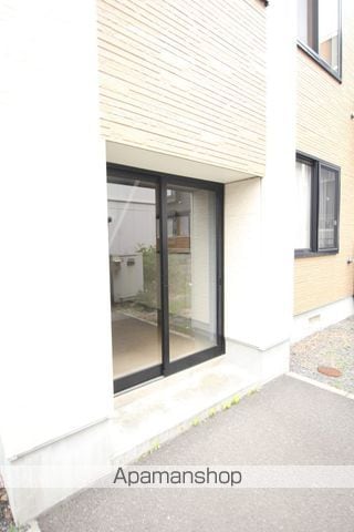 ボヌール元町の玄関写真