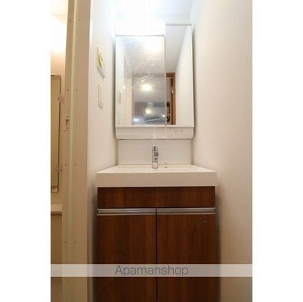 グランカーサ尾久[1DK/26.1m2]の洗面所