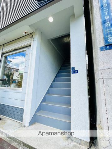 やまさコート今市の玄関写真