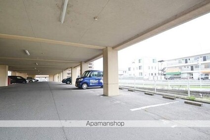 ＶＩＬＬＡＦＲＥＳＣＡ[2DK/55.2m2]の駐車場1
