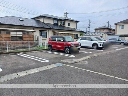 サン・アベニューＡ[2LDK/65.64m2]の駐車場