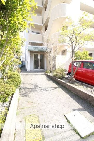 アウルスタイル森下町の玄関写真