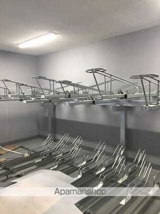 メイクスデザイン門前仲町ＧＡＲＤＥＮ[1K/25.83m2]の駐車場