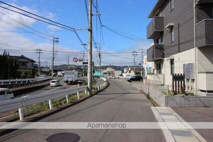 リビングタウン福山東　Ｂ棟[1R/33.39m2]の周辺3