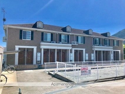 アヴニール[1LDK/42.8m2]の外観2