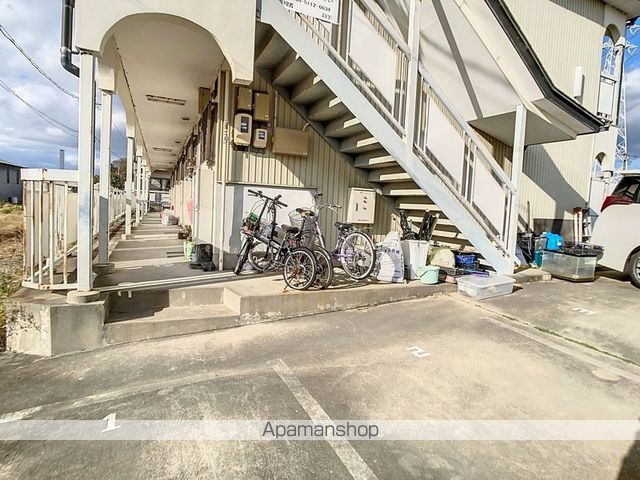第2コーポ分地の玄関写真