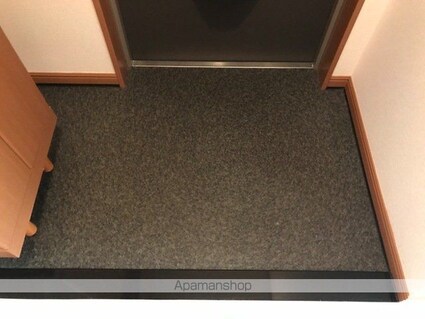 リバーサイド静[1K/34.41m2]の玄関