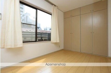 東京都新宿区荒木町[1R/34m2]の収納