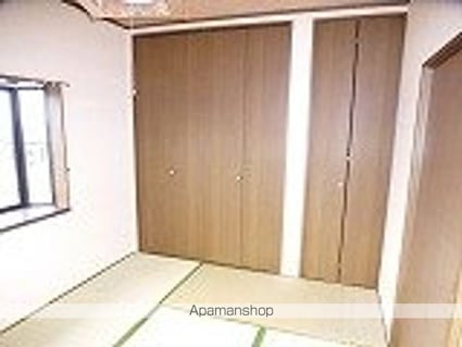 アーバンキャッスル[2DK/49.68m2]の収納