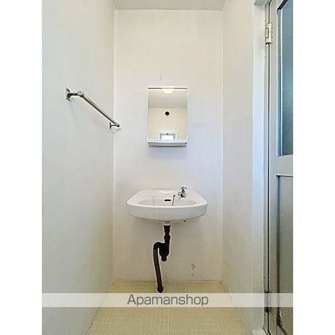 美芳ハイツの内装写真