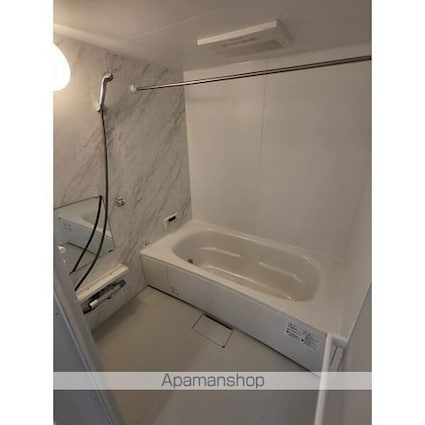 Ｃ．ｃｏｕｒｔ[1LDK/38.41m2]のバス