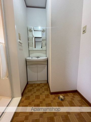 ルージュRS三原明神の内装写真