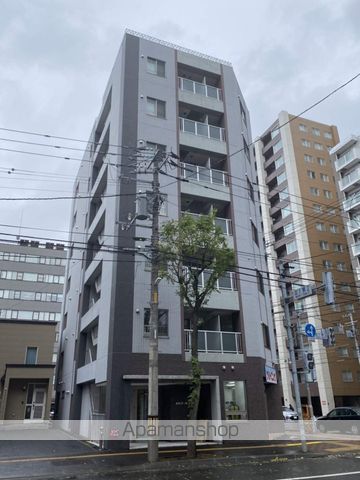 カルフール大通東の外観写真