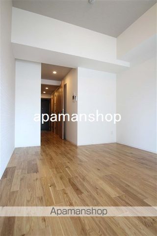 RESIDENCE大阪レトログラードの内装写真