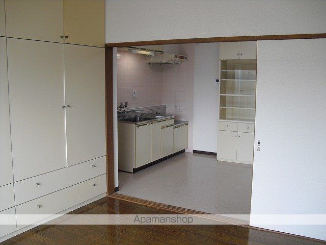 QUALIAの内装写真
