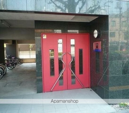 ジュエル荻窪弐番館の玄関写真