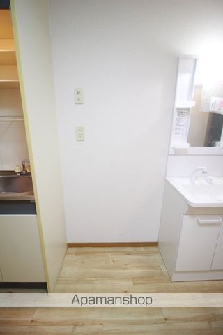ダンディライオン西市A棟の内装写真
