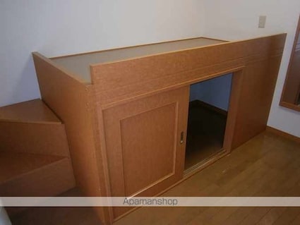 レオパレスＦｌａｔ浜松町[1K/18.64m2]のリビング・居間2