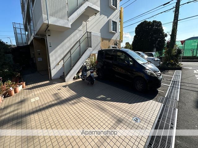ホワイトヘイヴンの外観写真