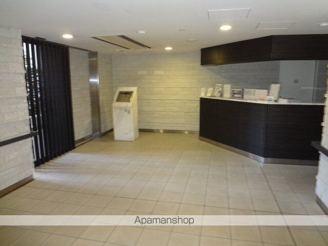 Ｂｒｉｌｌｉａ　ｉｓｔ　三軒茶屋　ブラッサムテラス[1LDK/64.4m2]の共用部5
