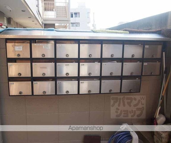アヴニールKの外観写真