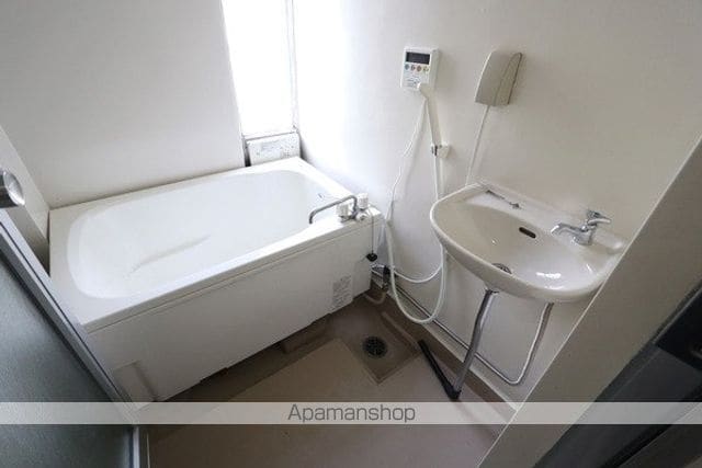 ビレッジハウス下更地2号棟の内装写真