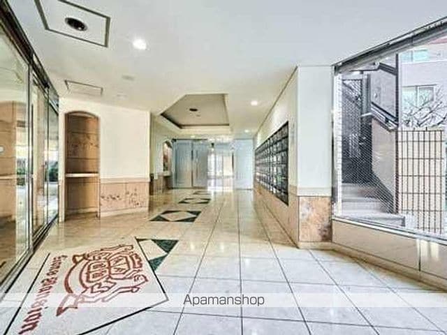 ライオンズガーデン初台の内装写真