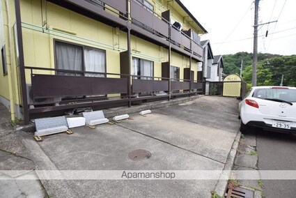 アーバンハイツ桜ヶ丘[1K/22m2]の駐車場