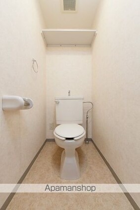 フラテ西荻窪[3LDK/66.45m2]のトイレ