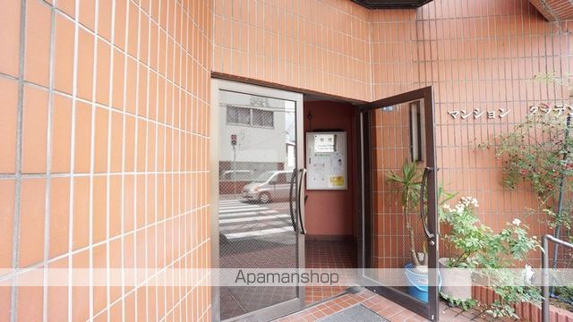 マンションクラデンの玄関写真