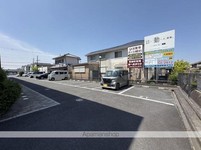 クレセール橿原の玄関写真