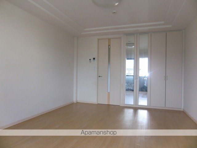 CHERVERGERの内装写真