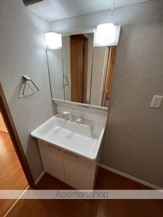 グランドール川口　Ｂ棟[2LDK/69.73m2]の洗面所