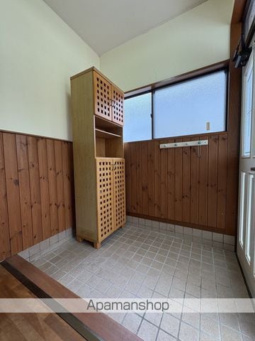 富山市田中町三丁目15-8戸建の内装写真