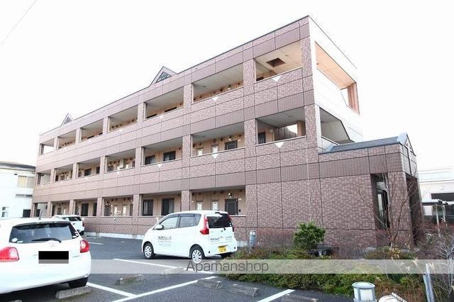 サングリーンズの外観写真