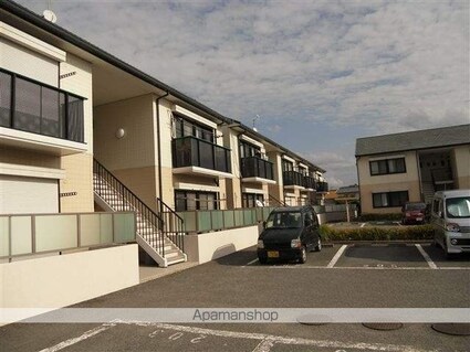 和歌山県和歌山市本脇[2LDK/46.8m2]の駐車場