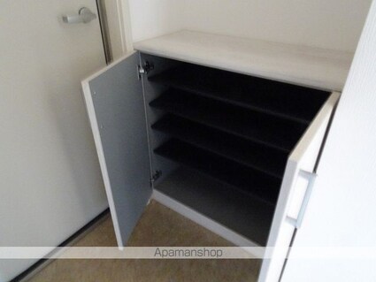 メリディアンなないろの里　伍番館[1R/30.84m2]の内装4