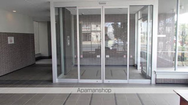 プライムメゾン セントラルパークの玄関写真