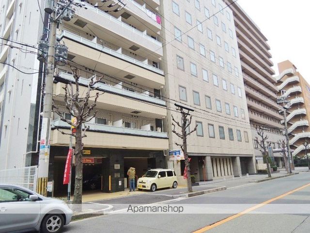 オリエンタル江坂の外観写真
