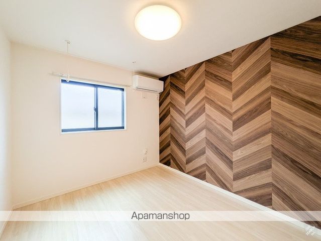NICO TERRACE 鴨居の内装写真