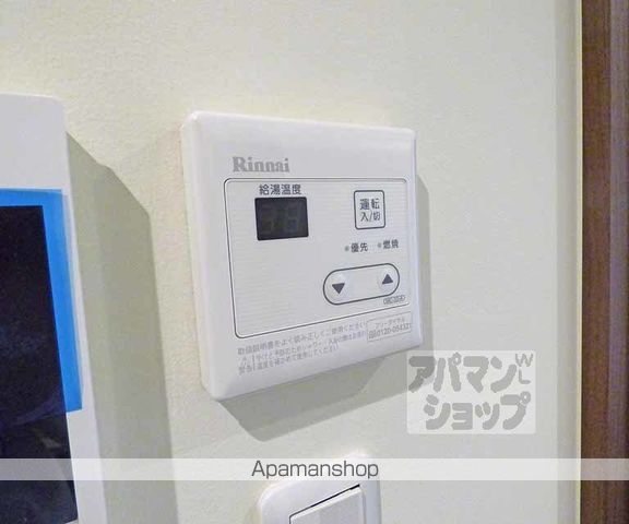 バウハウス富小路三条の内装写真