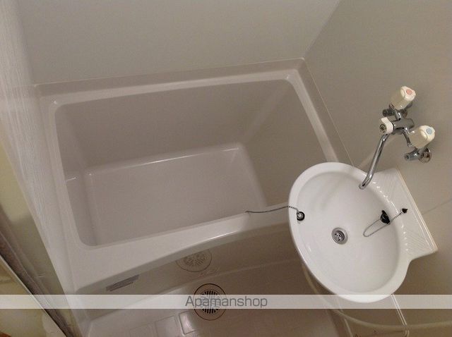 レオパレスGREENWOODIIの内装写真
