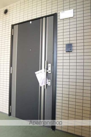 コンフォール博多駅南の内装写真