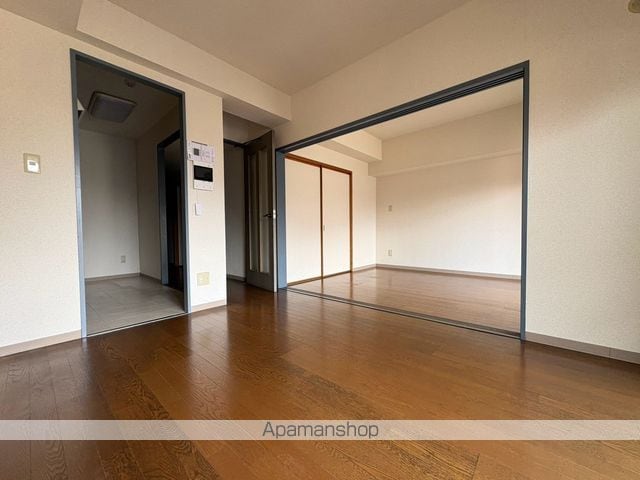 ライオンズマンション横浜鴨居の内装写真