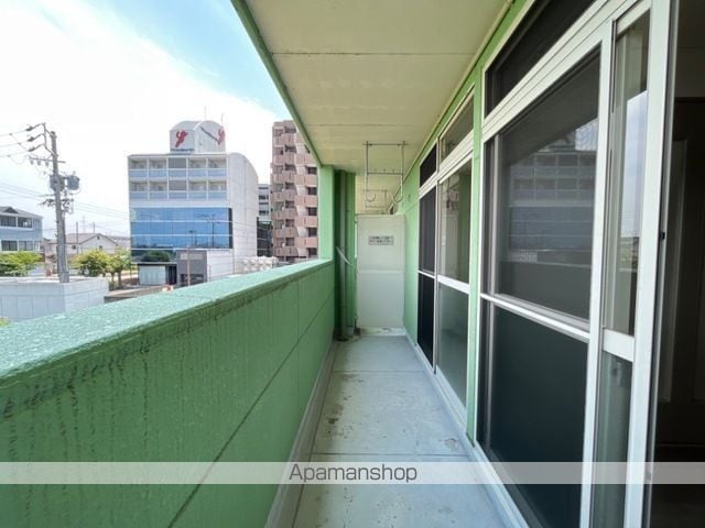 メゾンユニベールの内装写真