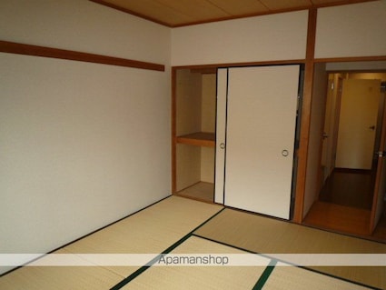 シャトー洗堰Ⅱ[1LDK/50m2]の収納